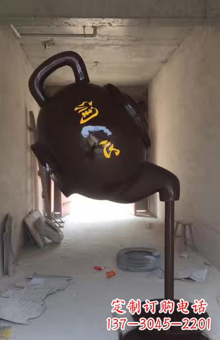 泉州精美茶壶铜雕,让你赏心悦目