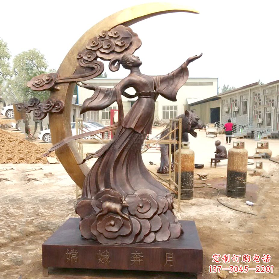 泉州绚丽嫦娥-神话中的上古美女雕像