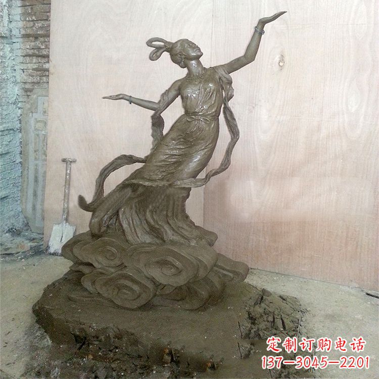 泉州“传说中的嫦娥——嫦娥雕塑”