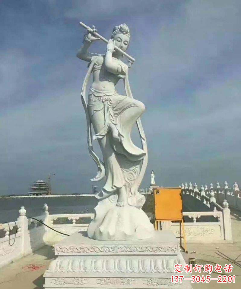 泉州嫦娥仙女石雕