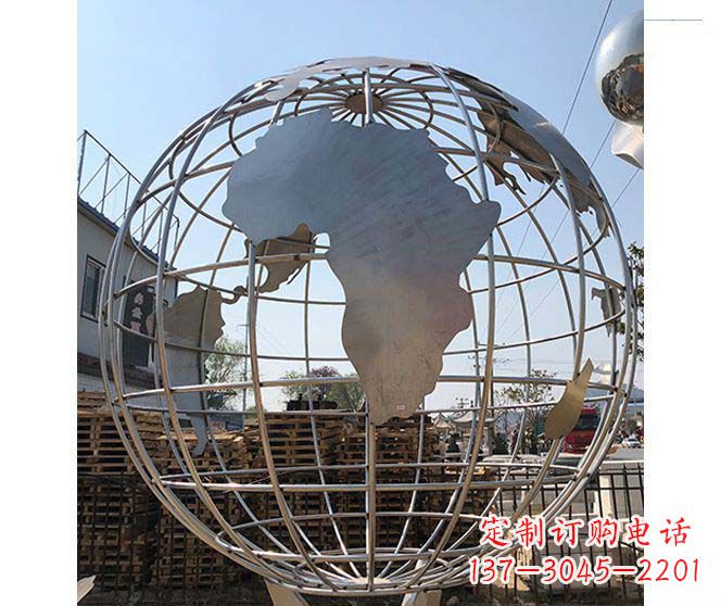泉州以城市为灵感的不锈钢地球仪雕塑