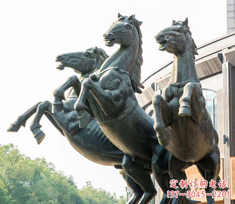 泉州马雕塑集传统文化与现代装置艺术于一身