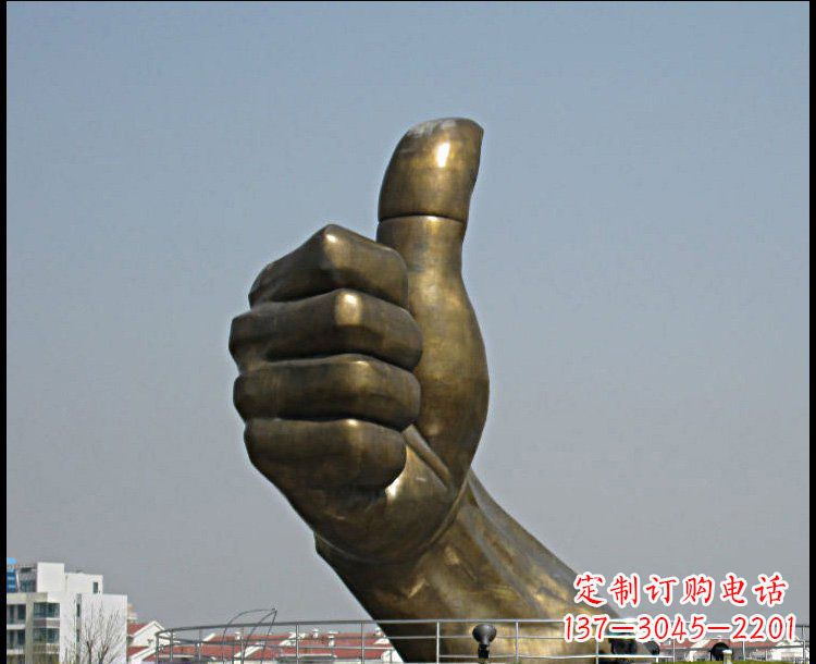 泉州大拇指雕塑——点缀城市景观