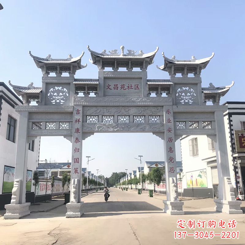 泉州社区四柱雕塑——缅怀老北京的文化精髓
