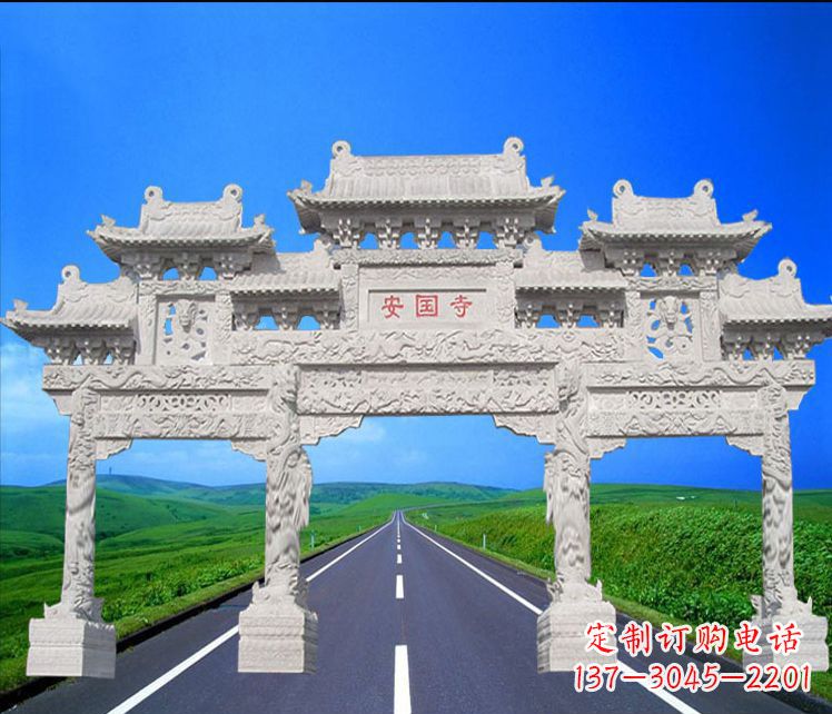 泉州城市中的石雕牌坊雕塑