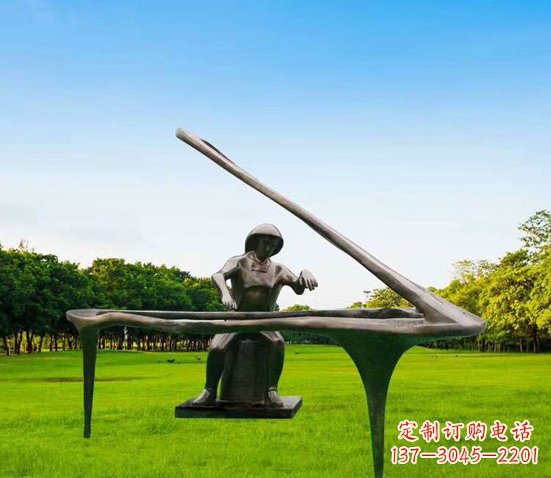 泉州抽象弹钢琴的人物铜雕2