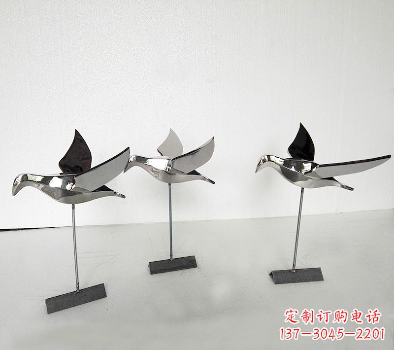 泉州优雅的鸽子雕塑——不锈钢插件公园的精美装饰