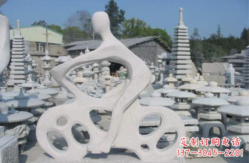 泉州骑手的精神一座摩托雕塑