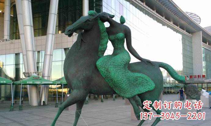 泉州骑马雕塑让女孩的梦想变为现实
