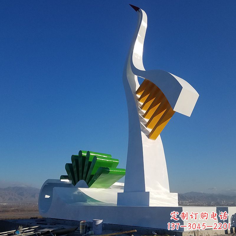 泉州抽象仙鹤雕塑