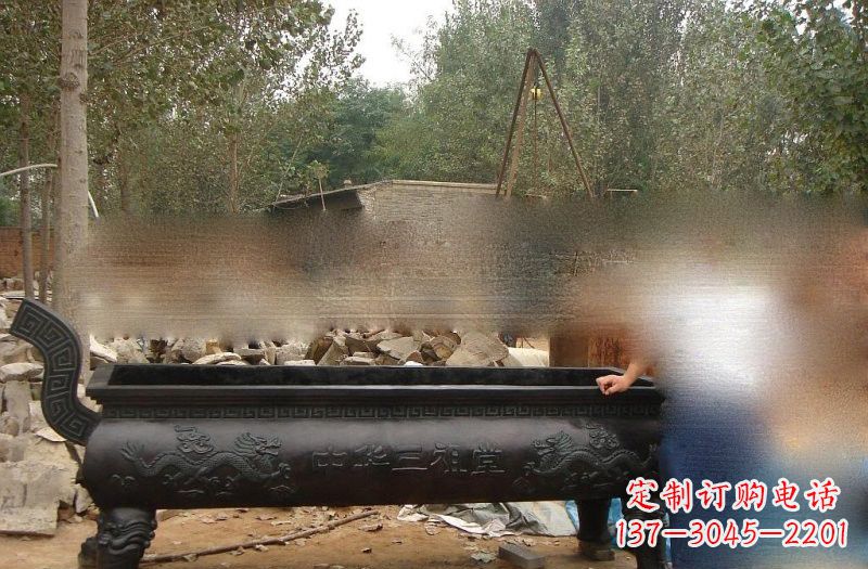 泉州祠堂方形香炉铜雕