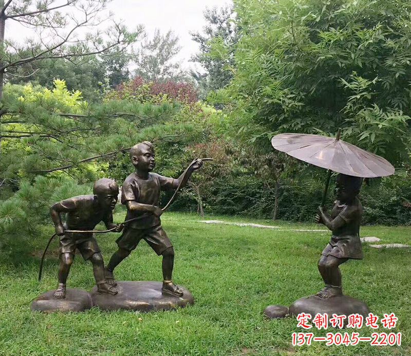 泉州纪念儿童的美好时光——铜雕塑