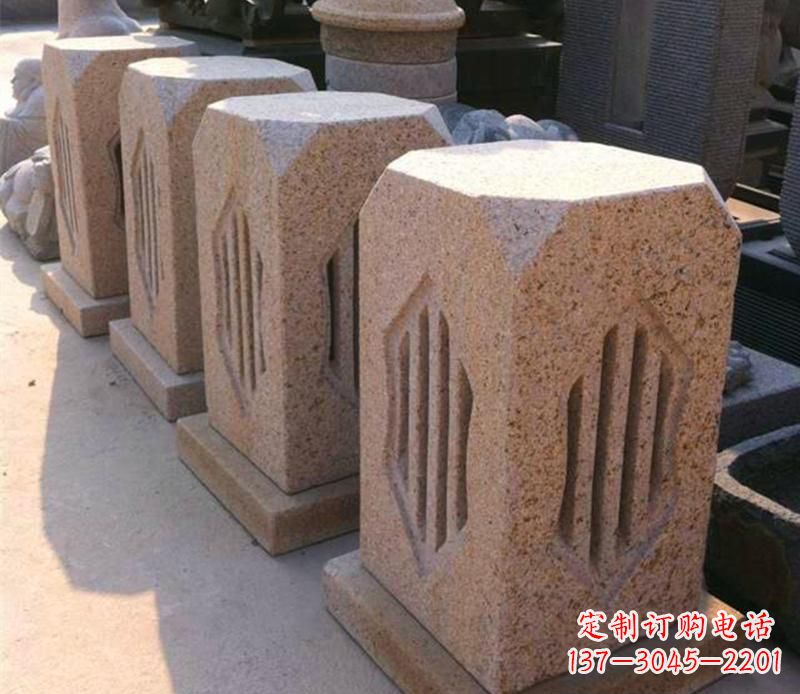 泉州精美的大理石灯雕塑