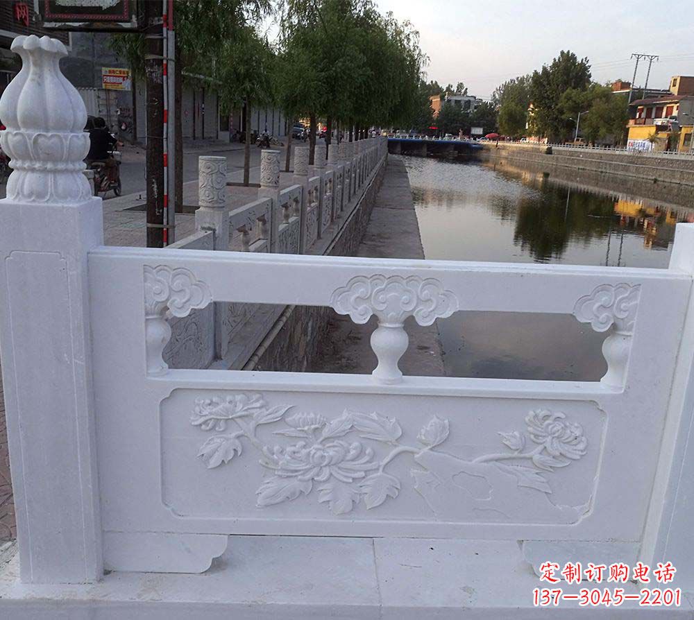 泉州大理石荷花栏板雕塑