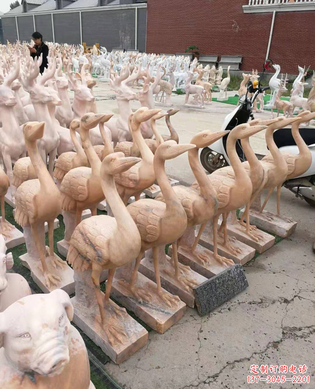 泉州丹顶鹤大理石雕塑