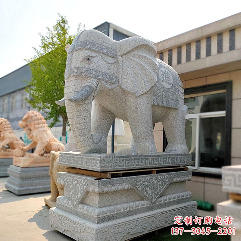 泉州大门口石雕大象雕塑