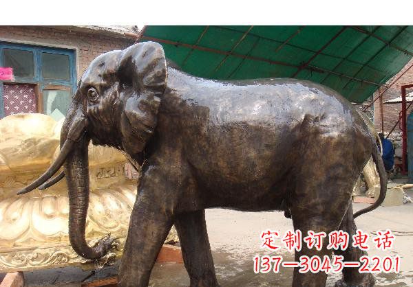 泉州大象公园动物铜雕