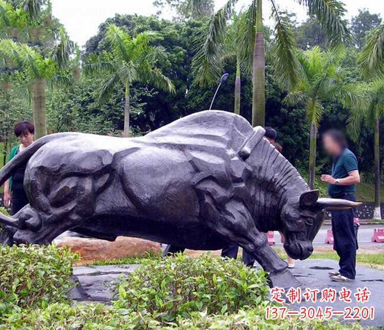 泉州大型公园动物牛铜雕塑