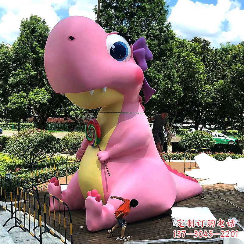 泉州大型卡通恐龙雕塑摆件-商场儿童游乐场大型动物景观雕塑