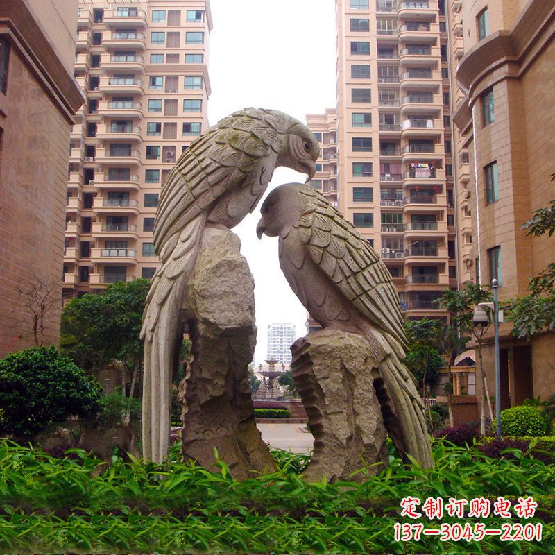 泉州精美石雕鹦鹉雕塑