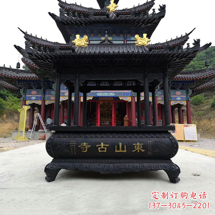 泉州优雅古典大型香炉雕塑