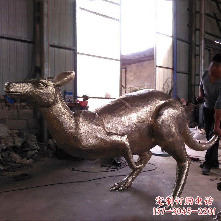 泉州精美袋鼠纯铜雕塑