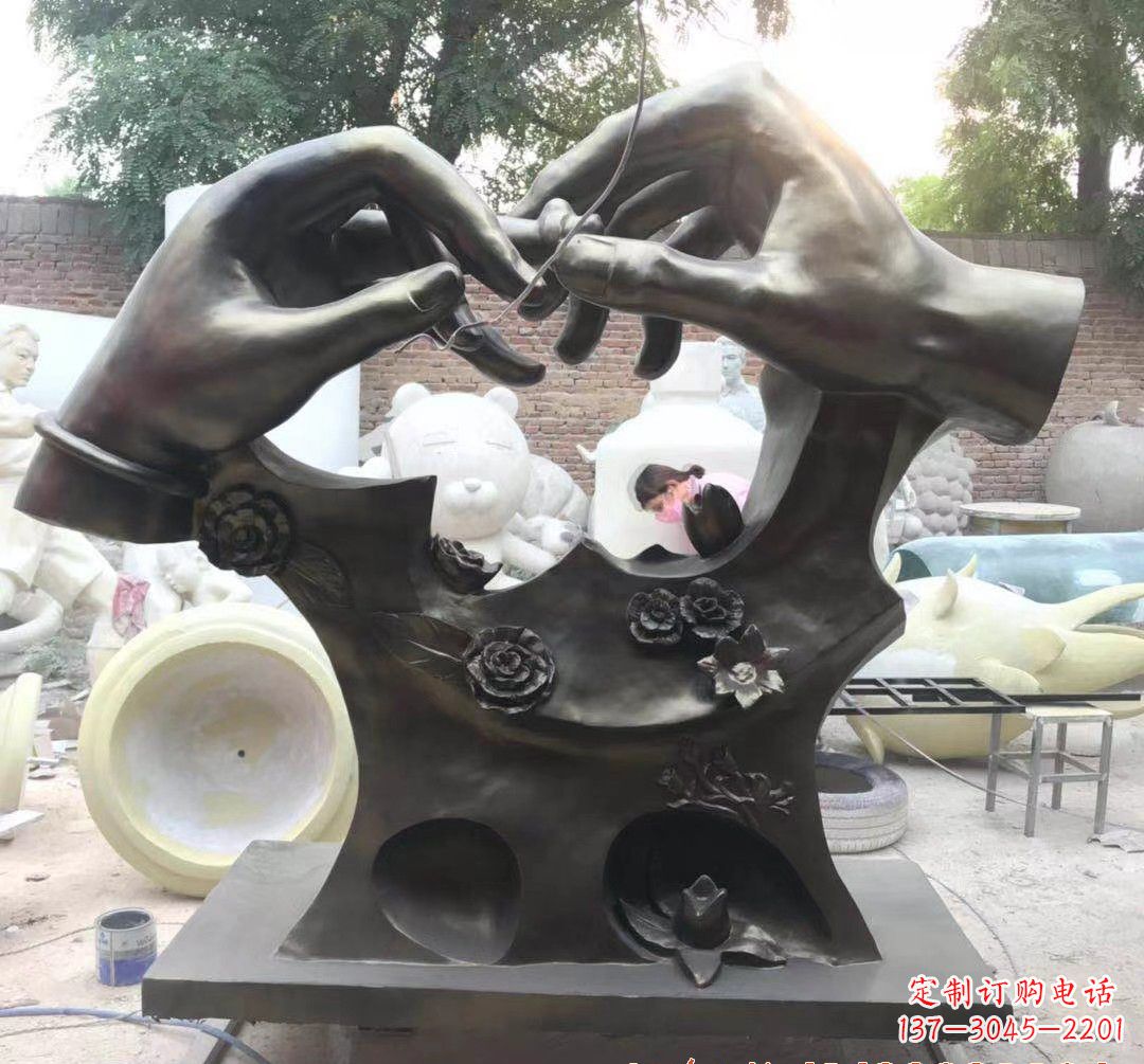 泉州精美铜戒指雕塑