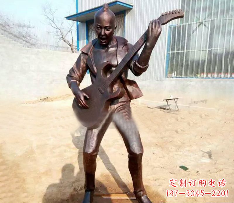 泉州精致细腻的铜吉他雕塑