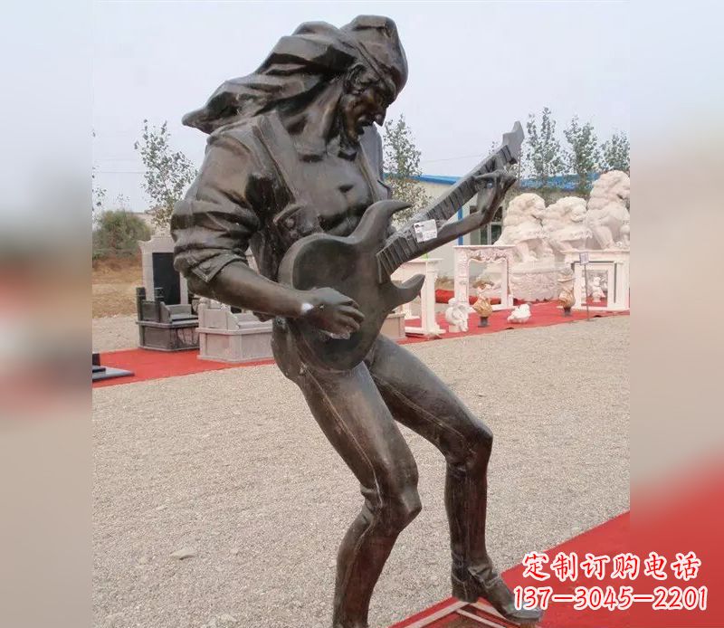 泉州弹吉他广场小品人物铜雕