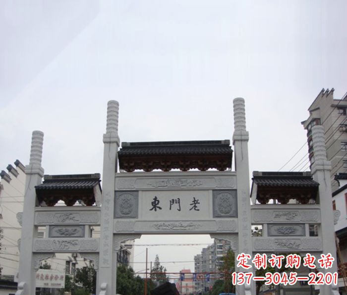 泉州精美三门石牌坊雕塑