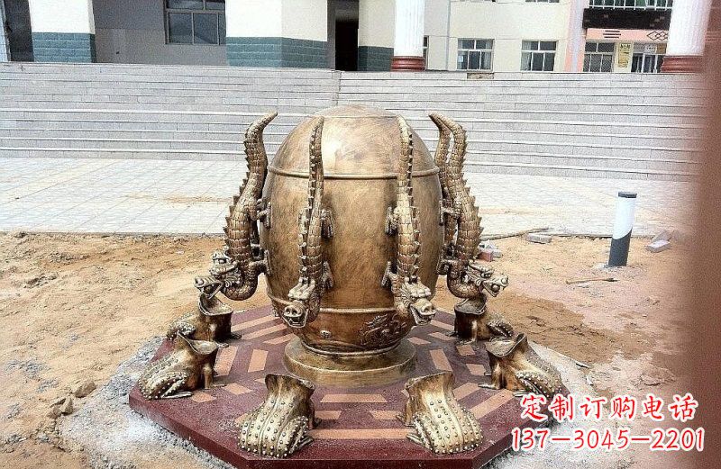 泉州精致细节 壮丽地动仪铜雕