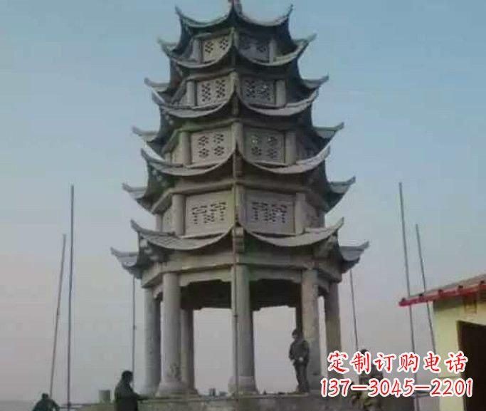 泉州精美绝伦的多层凉亭石雕
