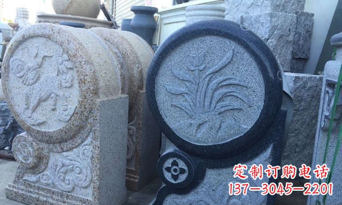 泉州传统仿古抱鼓门墩雕塑