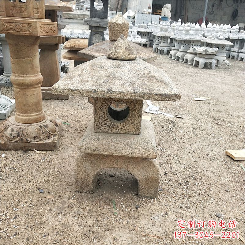 泉州精美仿古石雕灯笼雕塑