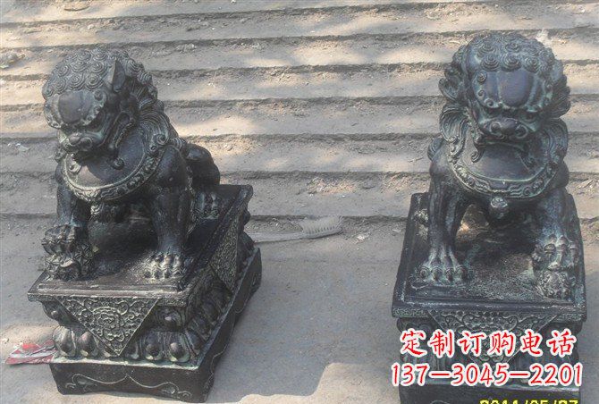 泉州仿古铸铜狮子雕塑