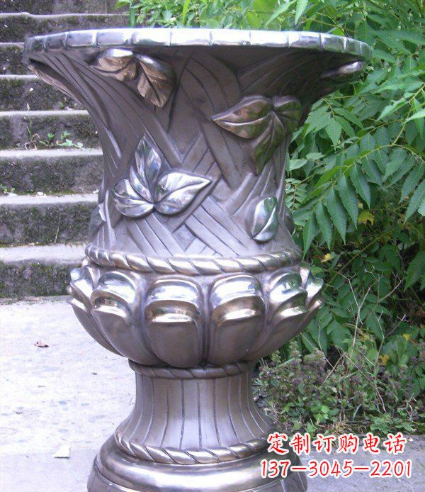 泉州玻璃钢花盆雕塑