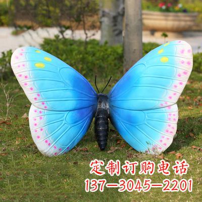 泉州蓝白色款蝴蝶雕塑·35x65x42”