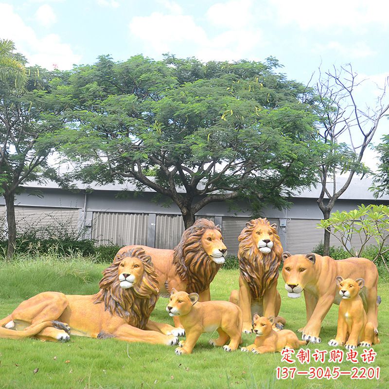 泉州仿真狮子玻璃钢雕塑