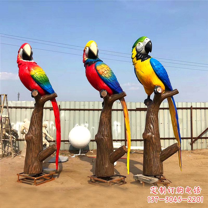 泉州玻璃钢鹦鹉雕塑
