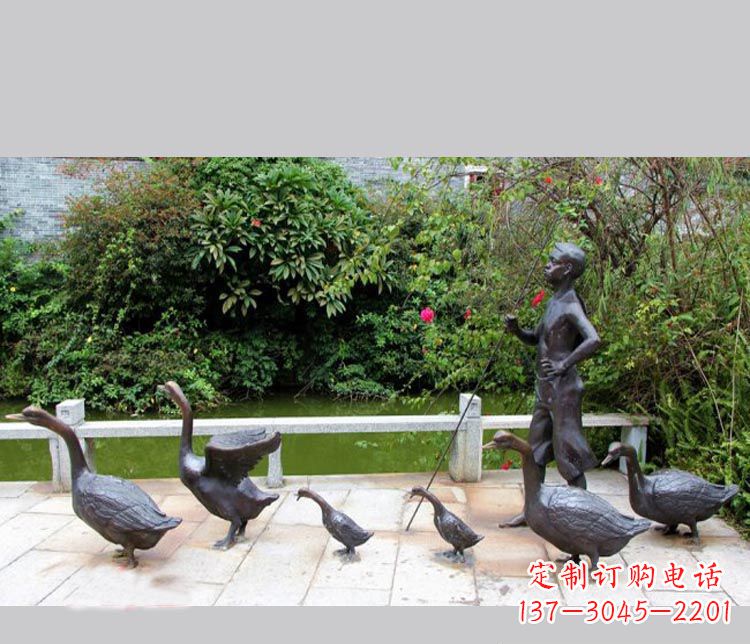 泉州赶鹅的儿童铜雕
