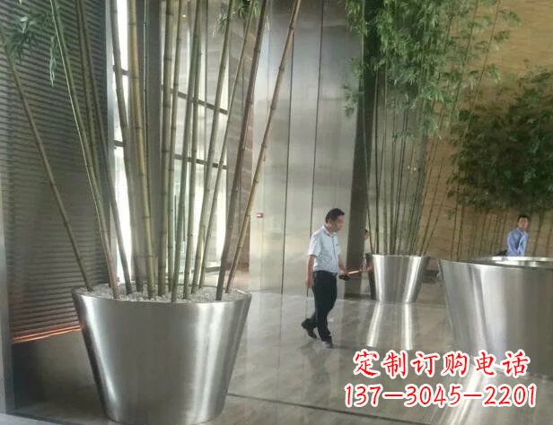 泉州品质不锈钢花盆景观雕塑