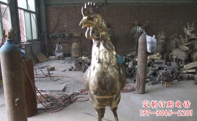 泉州雕刻公鸡铜雕,铸就艺术之美