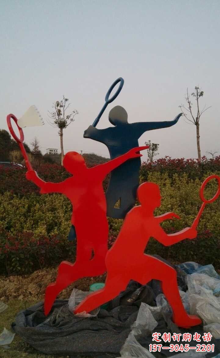 泉州公园不锈钢抽象打羽毛球的人物景观雕塑