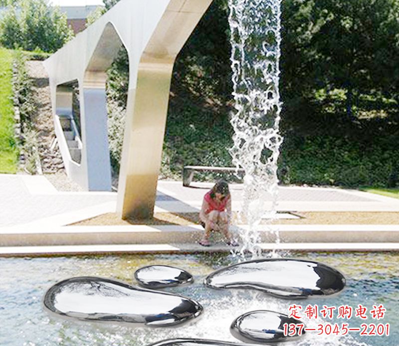 泉州公园不锈钢抽象水滴雕塑