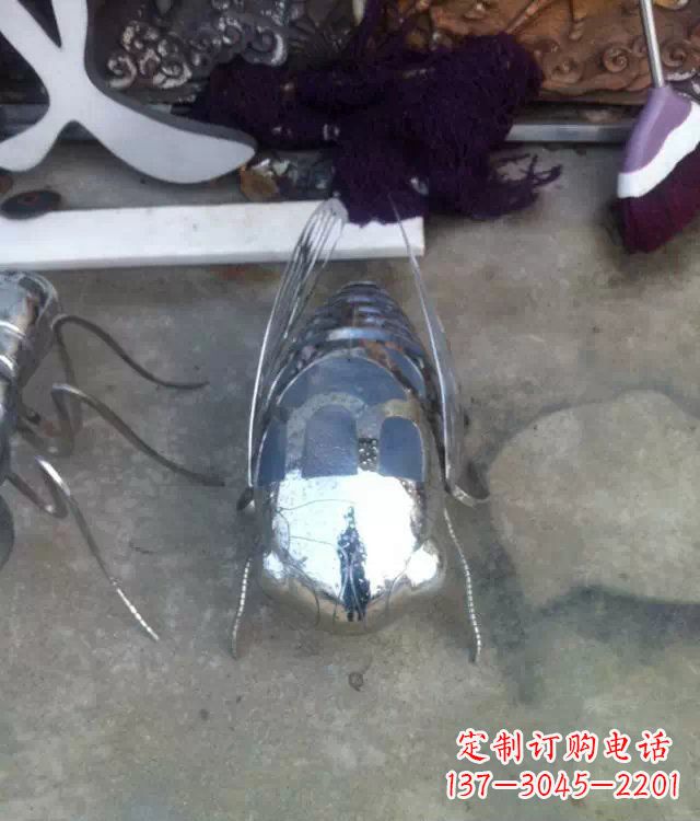 泉州不锈钢动物雕塑