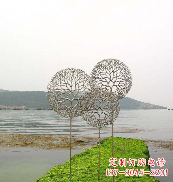 泉州 迷人的不锈钢蒲公英雕塑