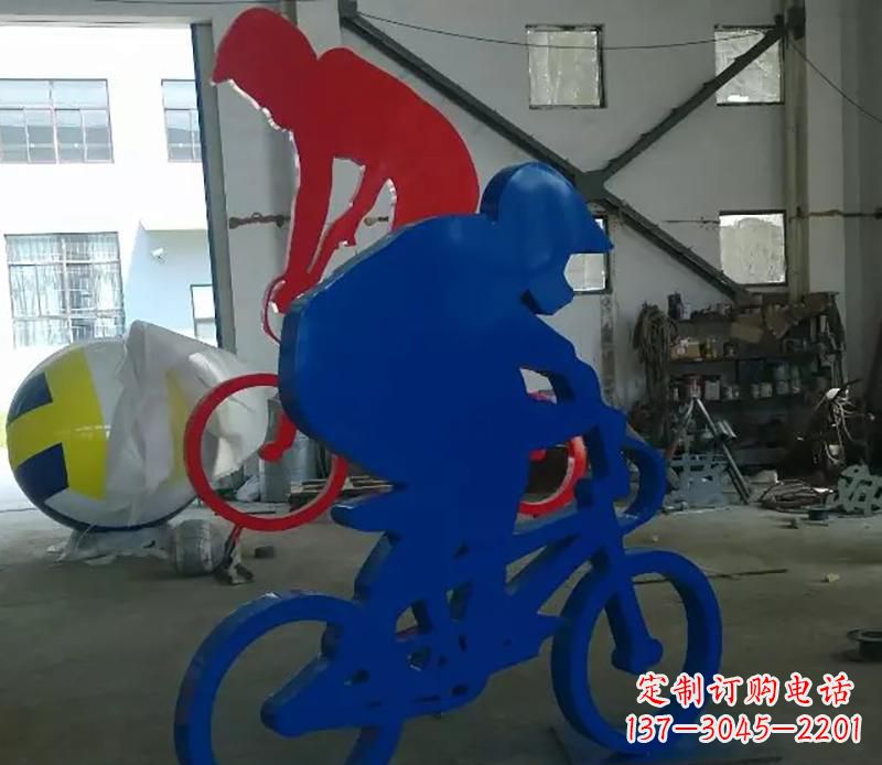 泉州公园不锈钢骑自行车运动人物雕塑