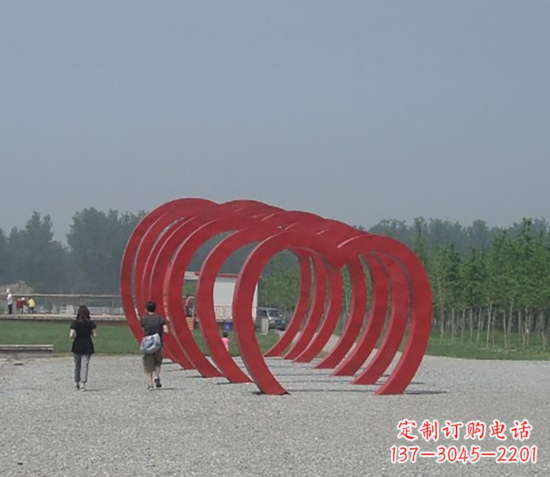 泉州不锈钢心形拱门雕塑