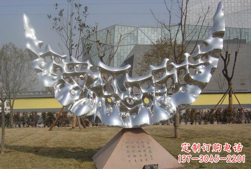 泉州公园不锈钢月亮景观雕塑