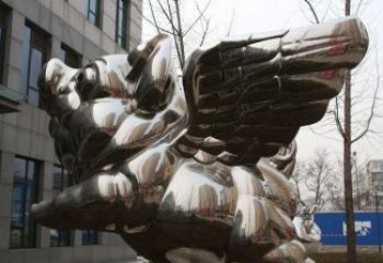 泉州精美不锈钢大翅膀猪景观雕塑